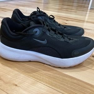 Nike React Escape Run